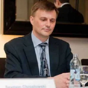 dr n. med. Tomasz Dzierżanowski